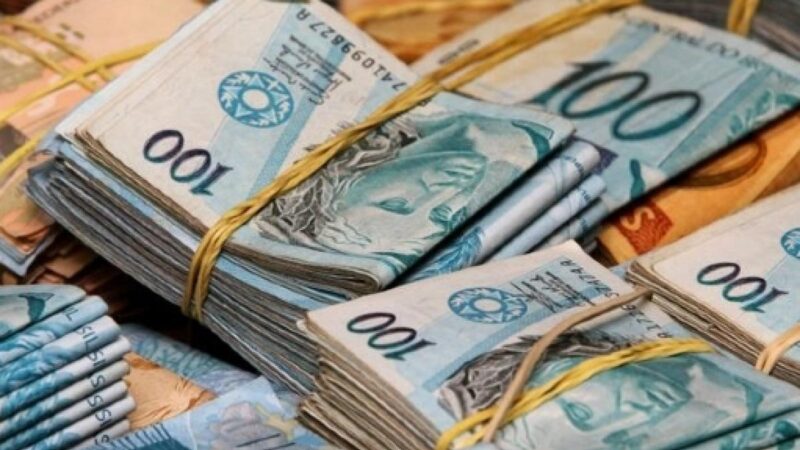 Como Poupar Dinheiro Ganhando Pouco? Veja 16 Dicas para Economizar Todo Mês!
